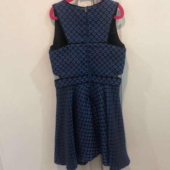 Miss behave girls dress. Cut out sides - Picture 4 of 5